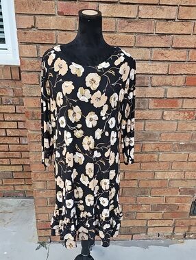 Tommy Hilfiger Black Floral Long-Sleeve Ruffle-Hem Dress with Cream Blossoms